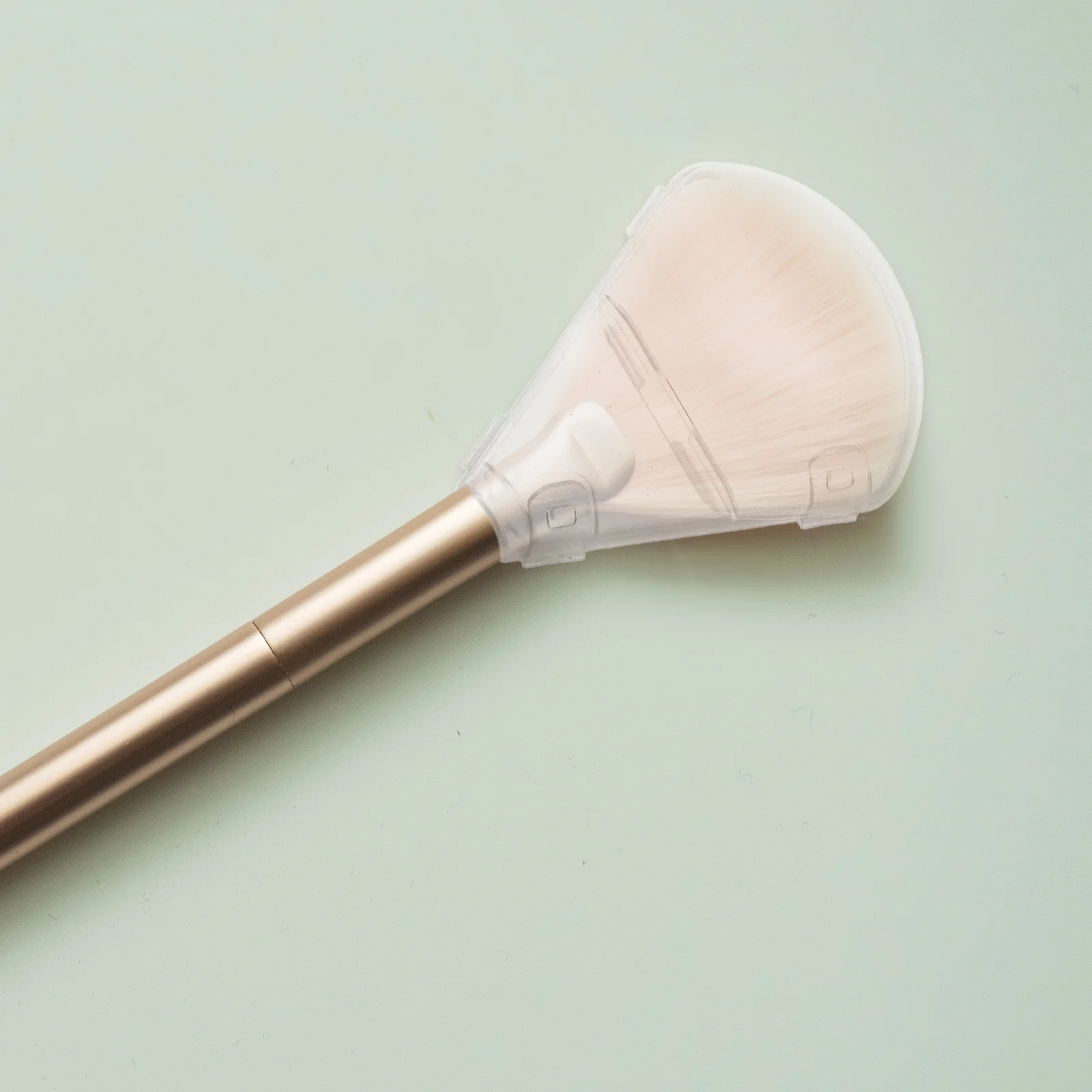 

10Pcs Makeup Brush Covers Clear Plastic Dustproof Waterproof Fan Shape Protector Easy Clean Multifunctional Design