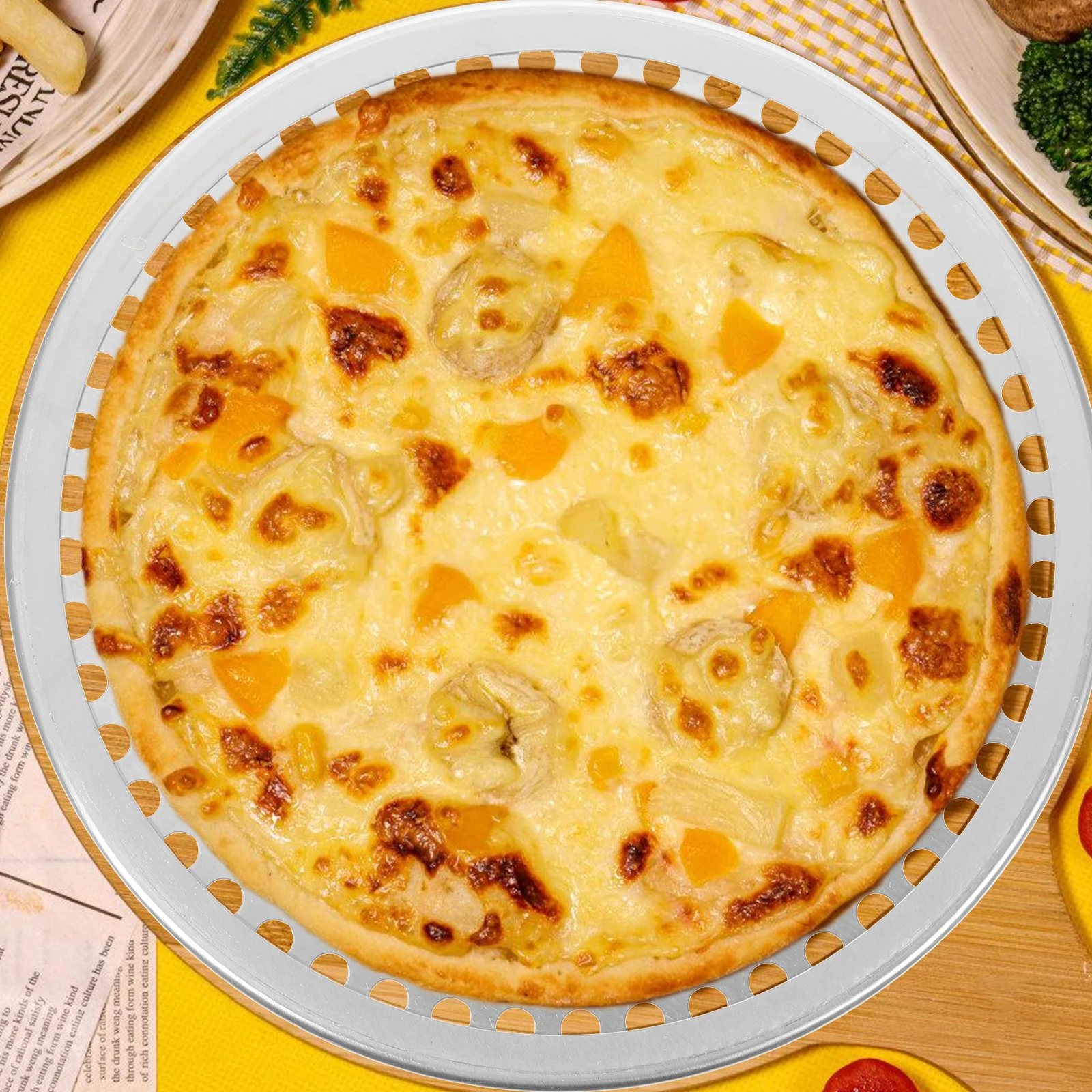 

1pc Pizza Pan With Holes Nonstick Punching Pan Round Baking Plate Food Steaming Net Aluminum Alloy Heavy Duty Heat Resistant
