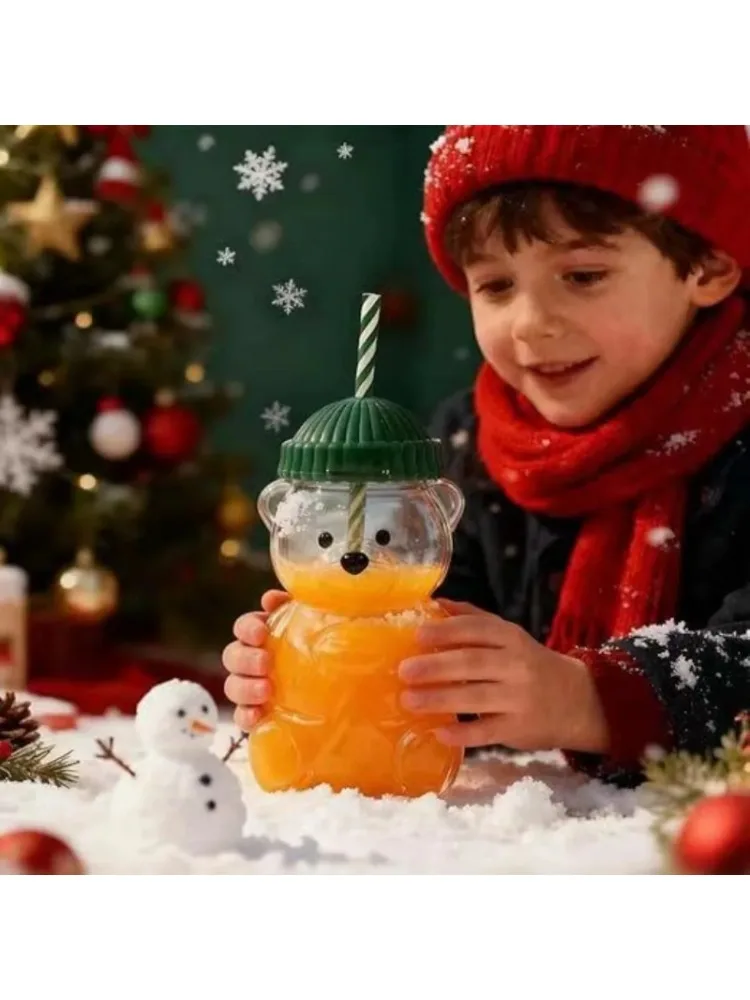 كوب زجاجي جديد جميل على شكل دب لعام 2026 - كوب من القش بسعة كبيرة 20 أونصة لنبيذ القهوة والشاي ومستلزمات مثالية للحفلات وأعياد الميلاد #1