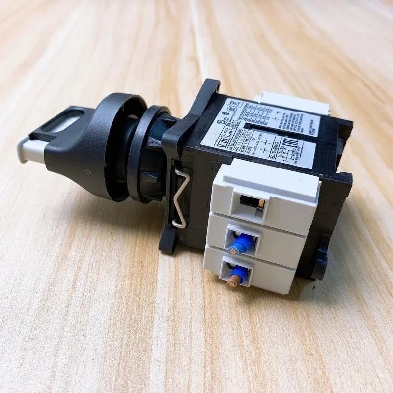 second-hand: Load Breaker Suitable for V01, 3P 20A, Functional Tested