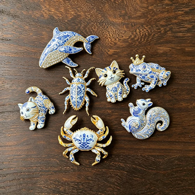 Blue and White Porcelain Style Animal Brooch Rhinestone Enamel Lapel Pins Vintage Costume Jewelry for Women Scarf Coat Decor view 6
