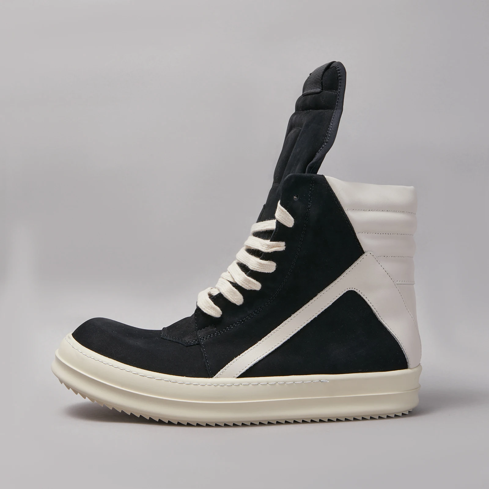 

Men’s High Top Sneakers Black Suede Leather Lace-Up Trainers Fashion Geobasket Style Casual Shoes with Side Zip