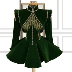 Green Cocktail Dresses A-line Long Sleeves Short Mini Velvet Beaded Homecoming Dresses Haute Couture Customized