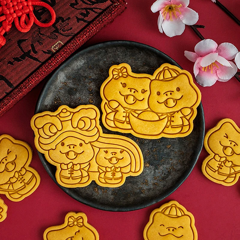 Cute Cartoon 2025 Chinese Zodiac Snake Cookie Cutter Fondant Biscuit Stamp Cutting Die Embosser Baking Cake Decorating Tool