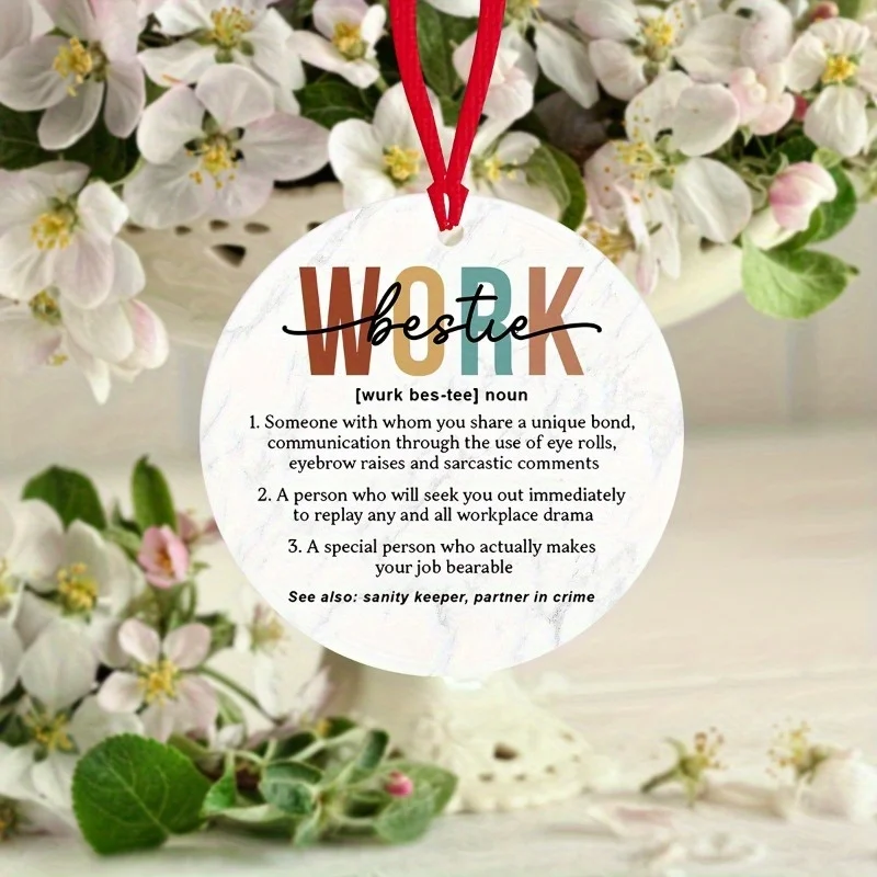 Un colgante decorativo acrílico de estilo bohemio, una opción ideal para definir un regalo como "mejor amiga"