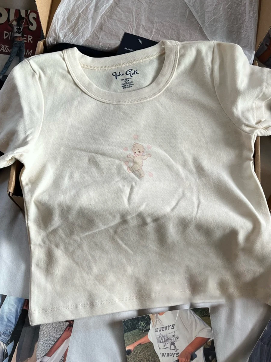 Cute Angel Baby with Hearts Crop Top for Womann Summer Round Neck Short Sleeeve T-shirt Casual Sweet Fairycore Y2k Tshirt Tops