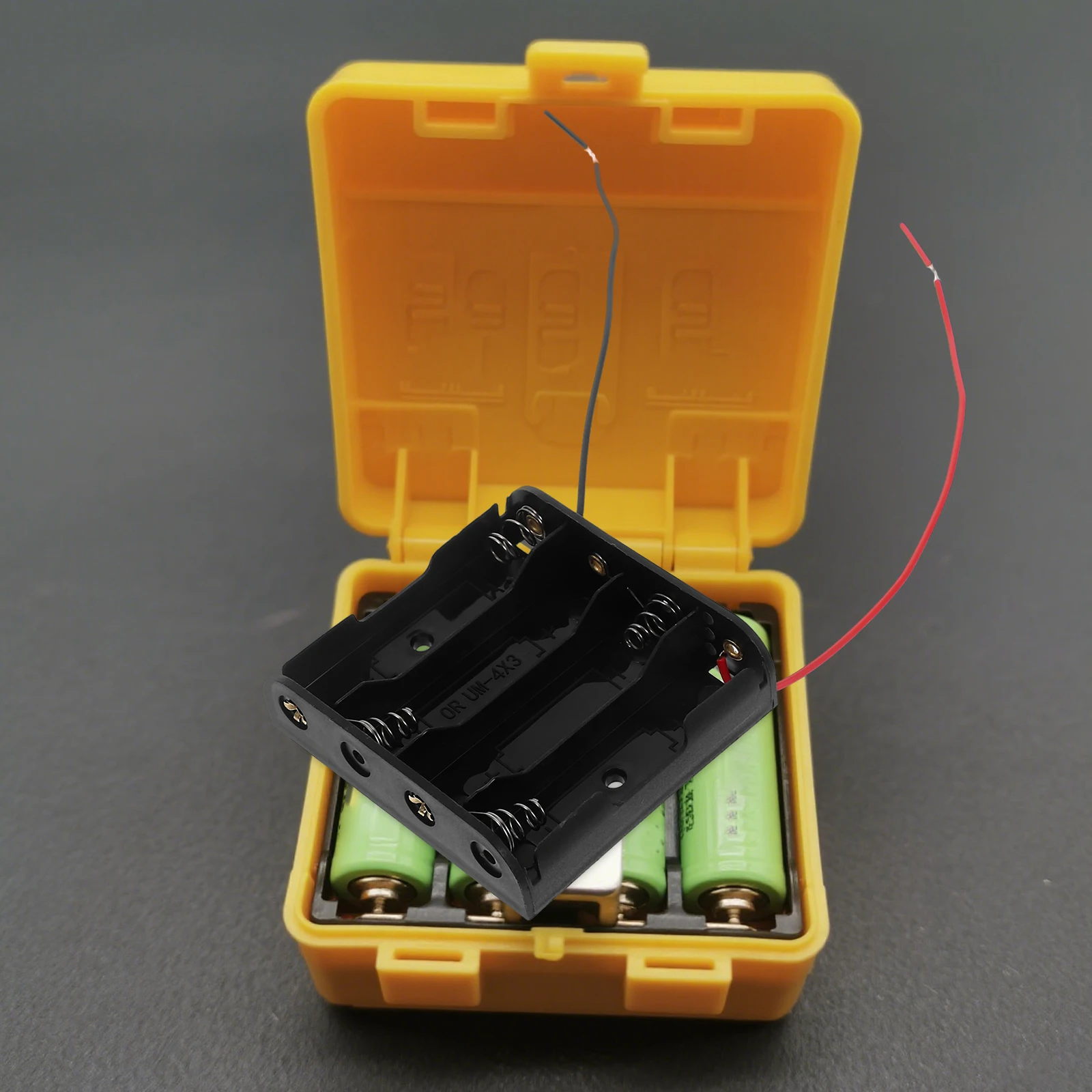 

12 pcs Plastic Box Classroom Scientific Holder Case For Small Electronic Projects Compact Durable Portable Diy