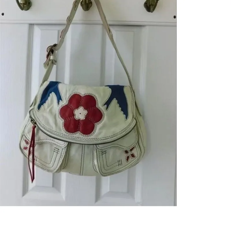 

Harajuku Flame Floral Aesthetic Saddle Bag Women Fashion Versatile Shoulder Crossbody Purse Ladies Commuter Spacious Tote Bag