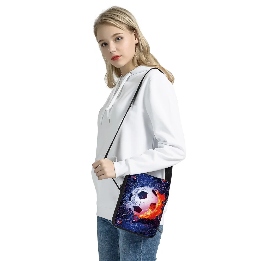 Bolso con estampado 3d de fútbol, baloncesto y fútbol para hombre, bandolera negra para chicas, bandolera con correa