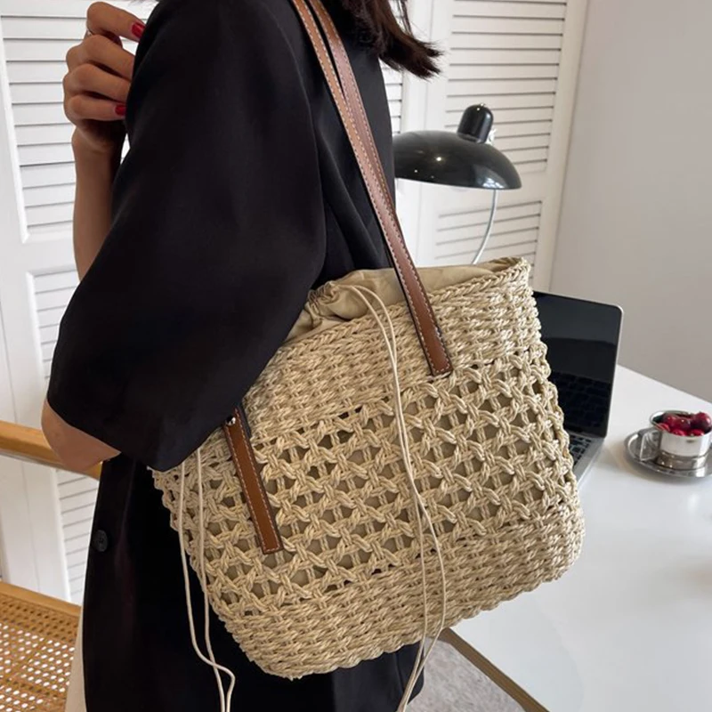 Summer Woven Straw Bucket Bag For Women Travel Beach Bags Large Capacity Armpit Bags Bohemia Knitted Shopping Totes Bolsa sac