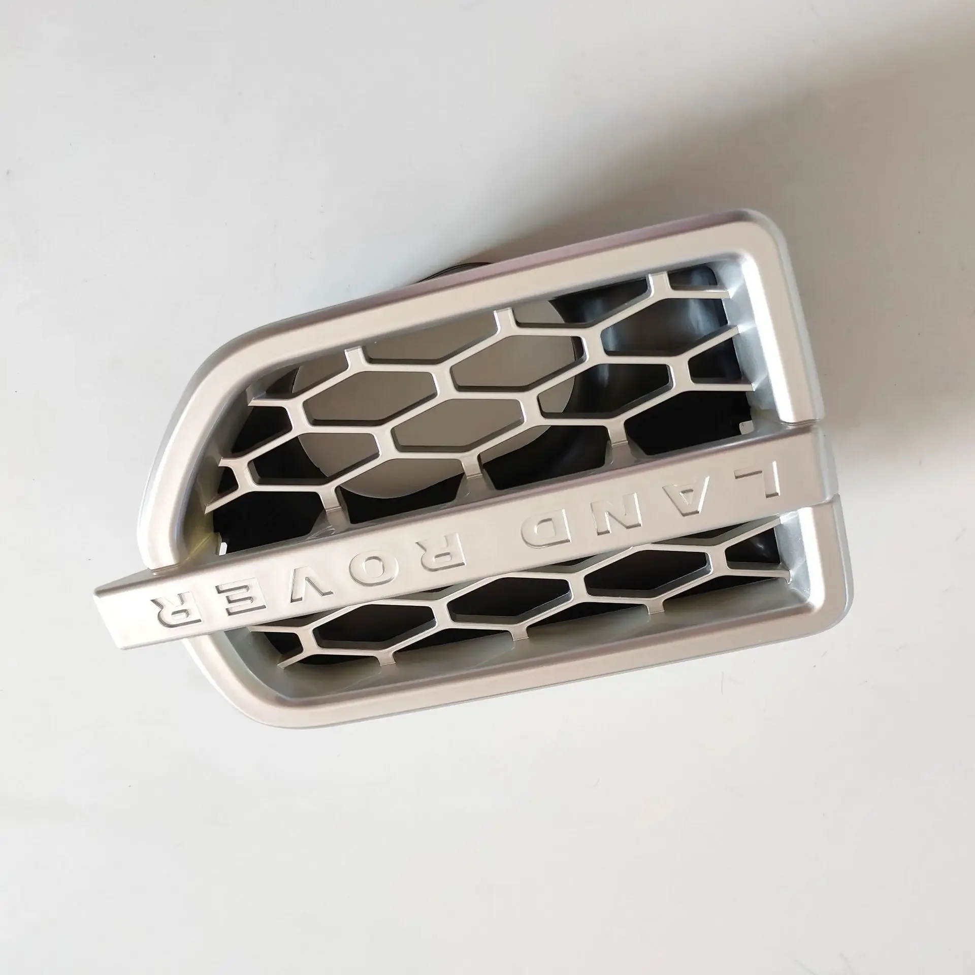 Automobile Middle Net/Front Wing Grille/tuyere LR 020785 /LR 020799   Silber