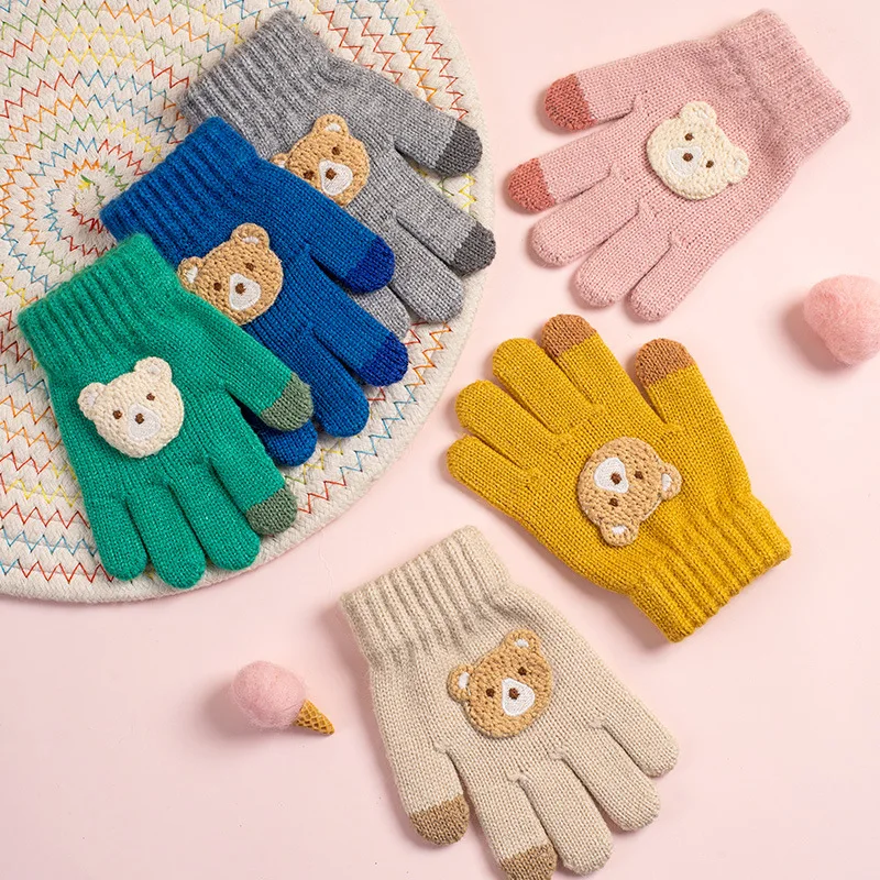 2-6 year old cartoon bear baby gloves with crochet hooks, thick winter warmth knitted gloves, boys, girls, and children\'s thick