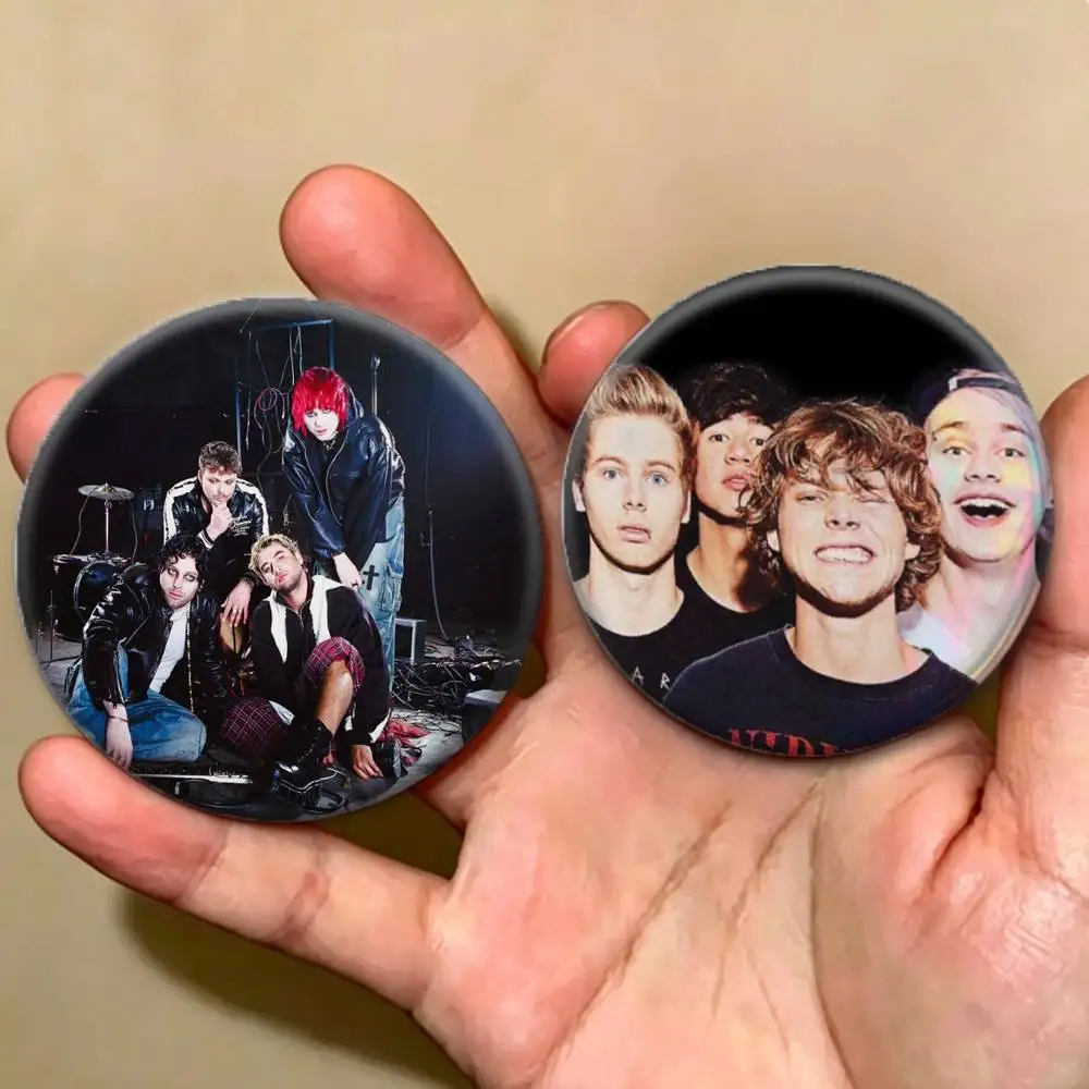 5SOS S-Seconds of S-Summer   Badges Creative Tinplate Button PinsBrooch Badge Clothes Backpack