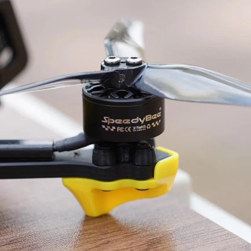 محرك SpeedyBee 1507-3600KV بدون فرشاة لطائرة Master3X مقاس 3-3.6 بوصة FPV Racing Freestyle Drone