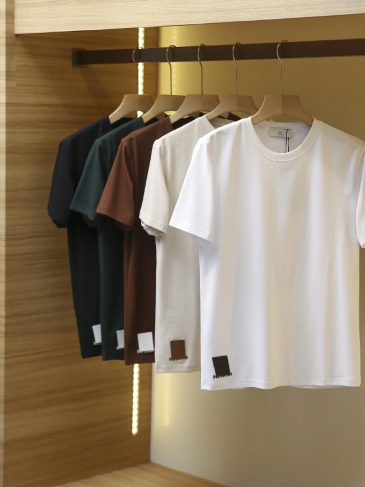 Fashionable Basic round Neck Short Sleeve T-Shirt for Men Summer 2024 Casual Stylish Couple Tops Quality Checked