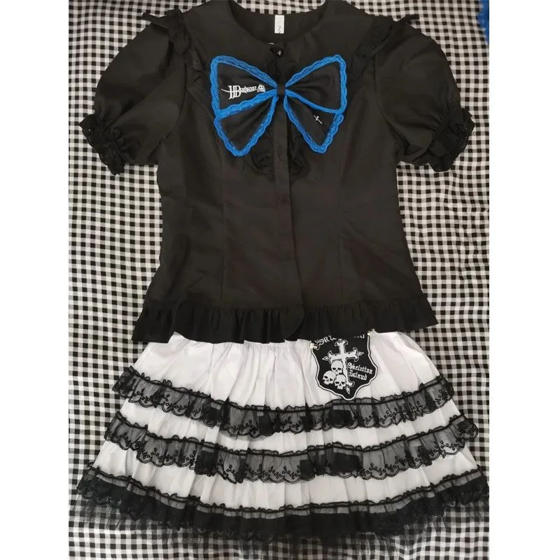 2024 neue y2k Jahrtausend Gewürz Mädchen Sommer japanische Harajuku Punk weißen Rock Spitze Design Skelett Kuchen Kleid