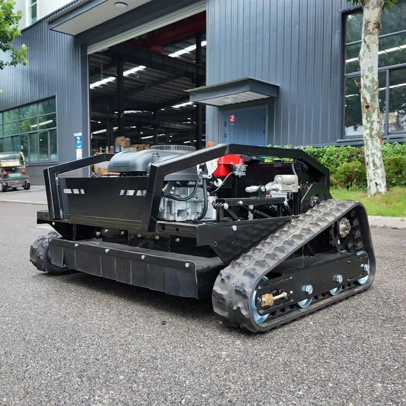 جزازة العشب المجنزرة التي يتم التحكم فيها عن بعد، الآلات الزراعية، روبوت أوراق العشب، جزازة العشب ذات المنحدر الحاد 45 درجة