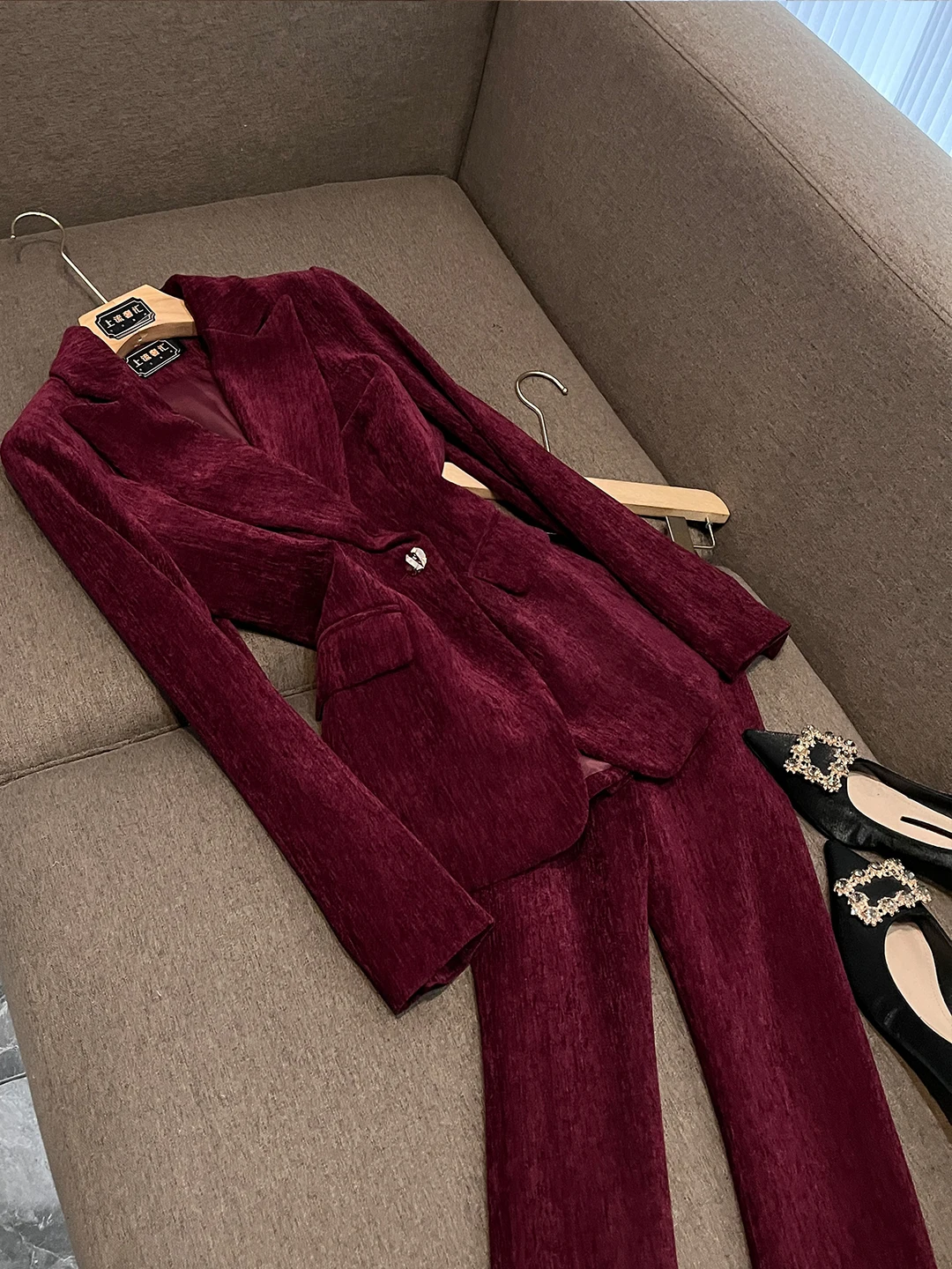 Ele بدلة مخملية غير رسمية احترافية للنساء تصميم أنيق للخريف والشتاء فرقة Z20 ملابس مكتبية طويلة Sve