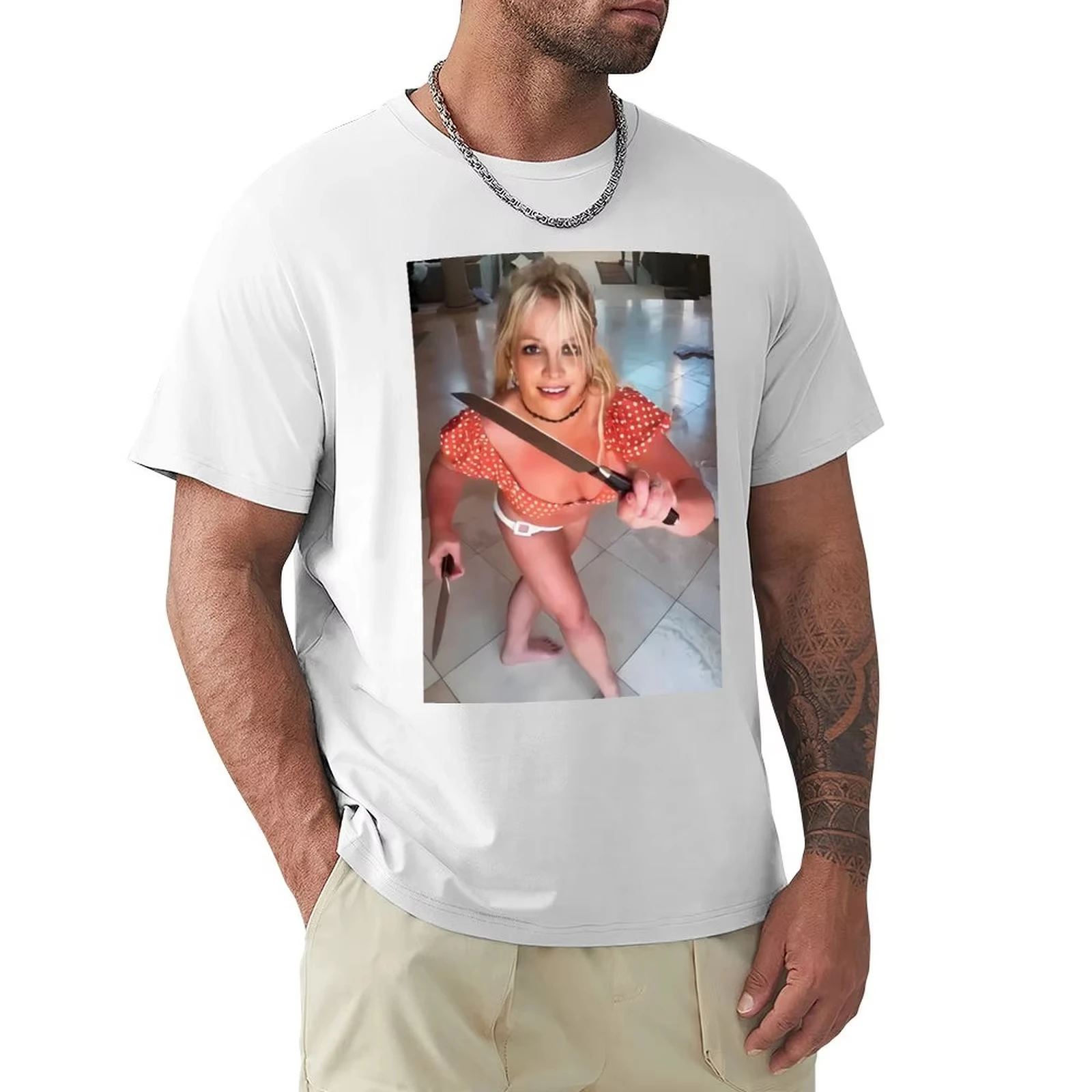 Britney Knives 2 T-Shirt Vintage T Shirts Topping Men Clothings