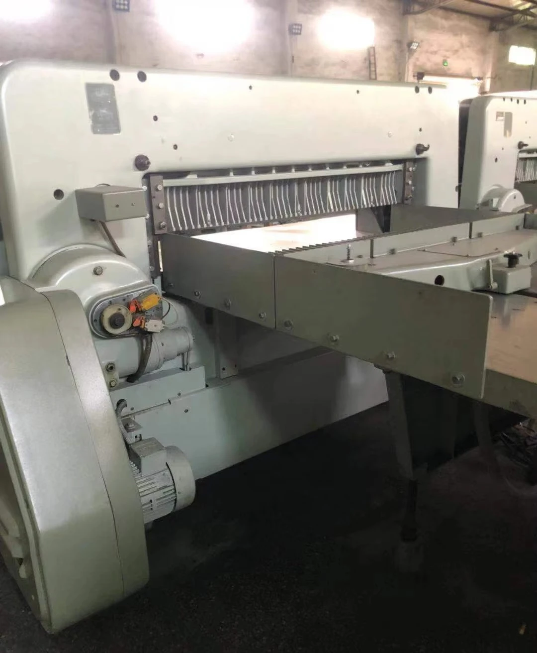 Cutter Printing Press Cutter Polar Cutter 1150 115 Post Press Processing Equipment