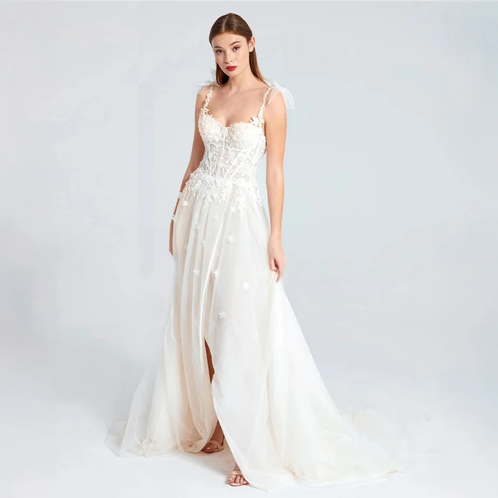 Robe de mariée en Tulle personnalisée, bretelles Spaghetti, avec des Appliques en dentelle, avec fente haute et traîne, robe de mariée romantique pour les mariées Boho