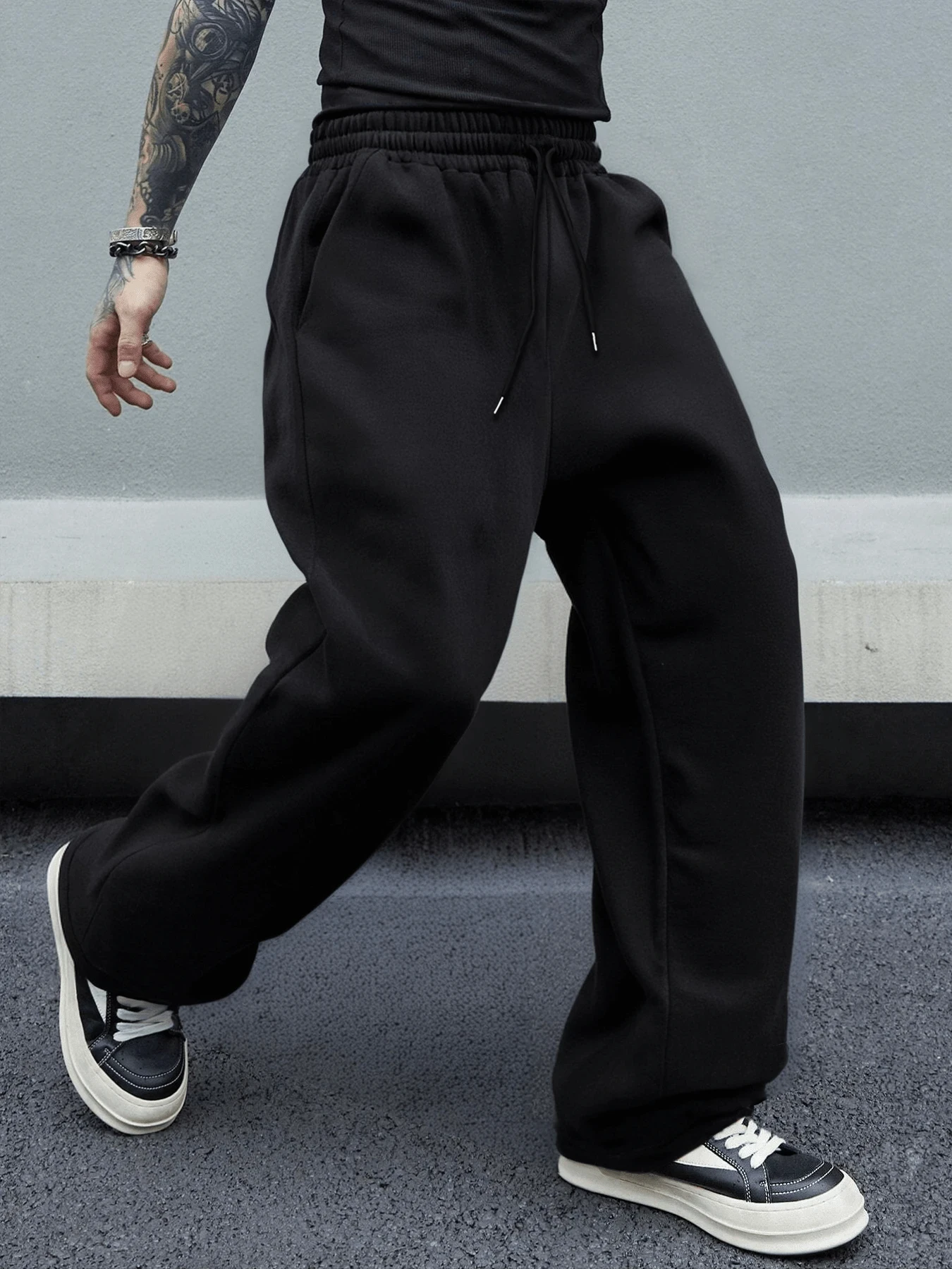 

Однотонные спортивные штаны прямого кроя, свободный крой, унисекс, повседневный уличный стиль, подходят для всех сезонов, спортивные спортивные штаны.