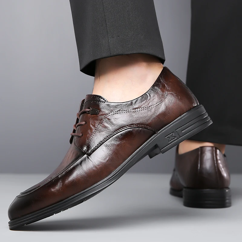 

Men's Business Casual Shoes Soft Bottom Leather Footwear Trendy British Style Korean Version Wedding Suitable Microfiber