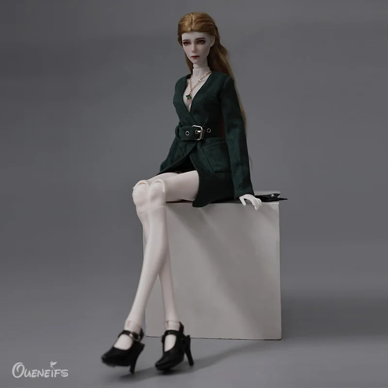 Arora BJD Doll 1/4 Banksy Body European And American Elite Street Shoot Style Green Suit Female Art Ball Jointed Doll