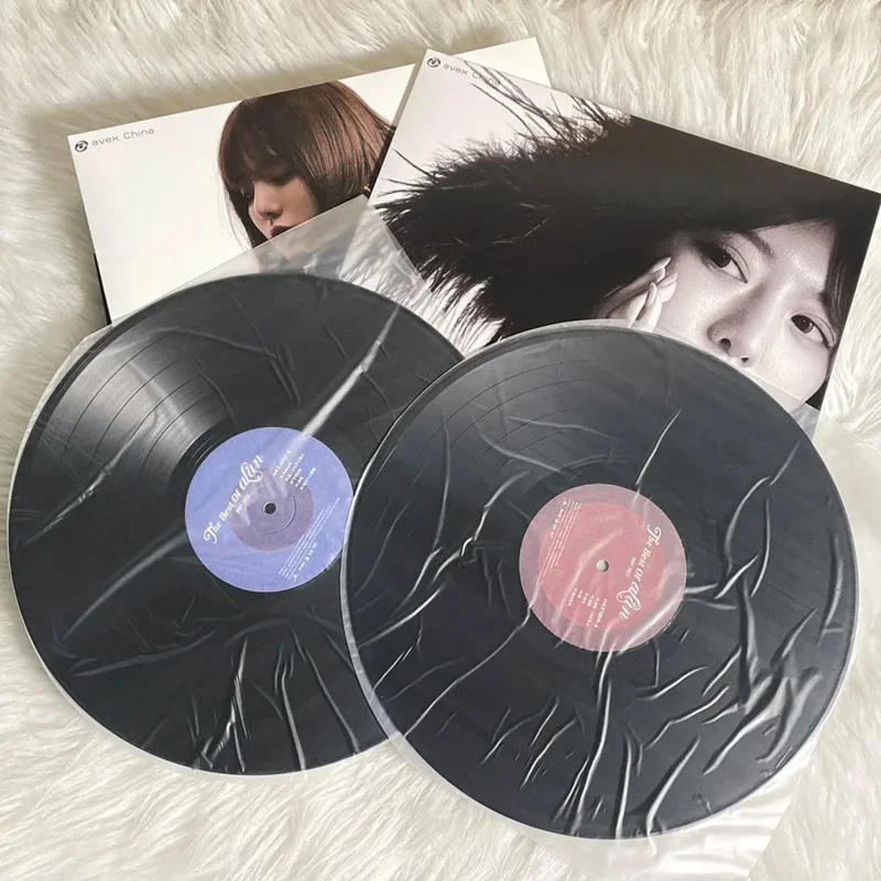 Рисунок 6 - Официальный аутентичный альбом