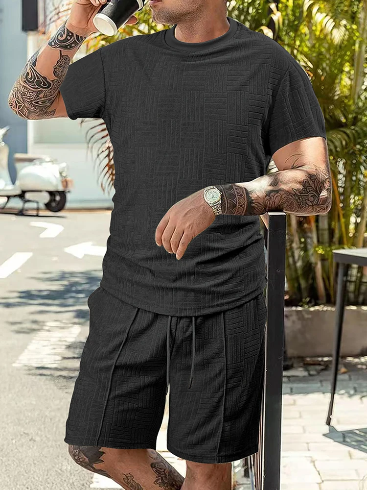 Abiti jacquard alla moda Uomo Estate Casual Tinta unita O Collo Manica corta T-shirt e pantaloncini Uomo Abiti a due pezzi Set larghi alla moda