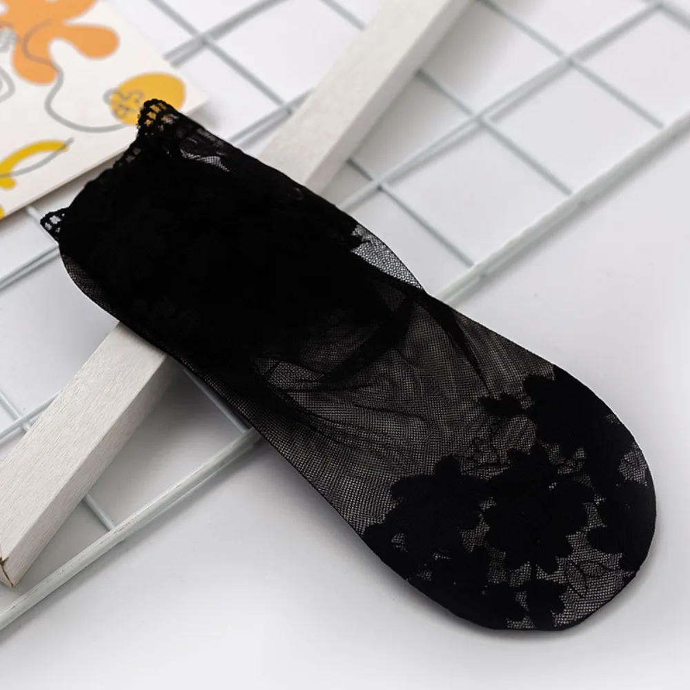 

Sweet Trendy Spring and summer Accessories Cotton Non-slip Leaves socks Mesh hosiery Boat socks Shallow mouth