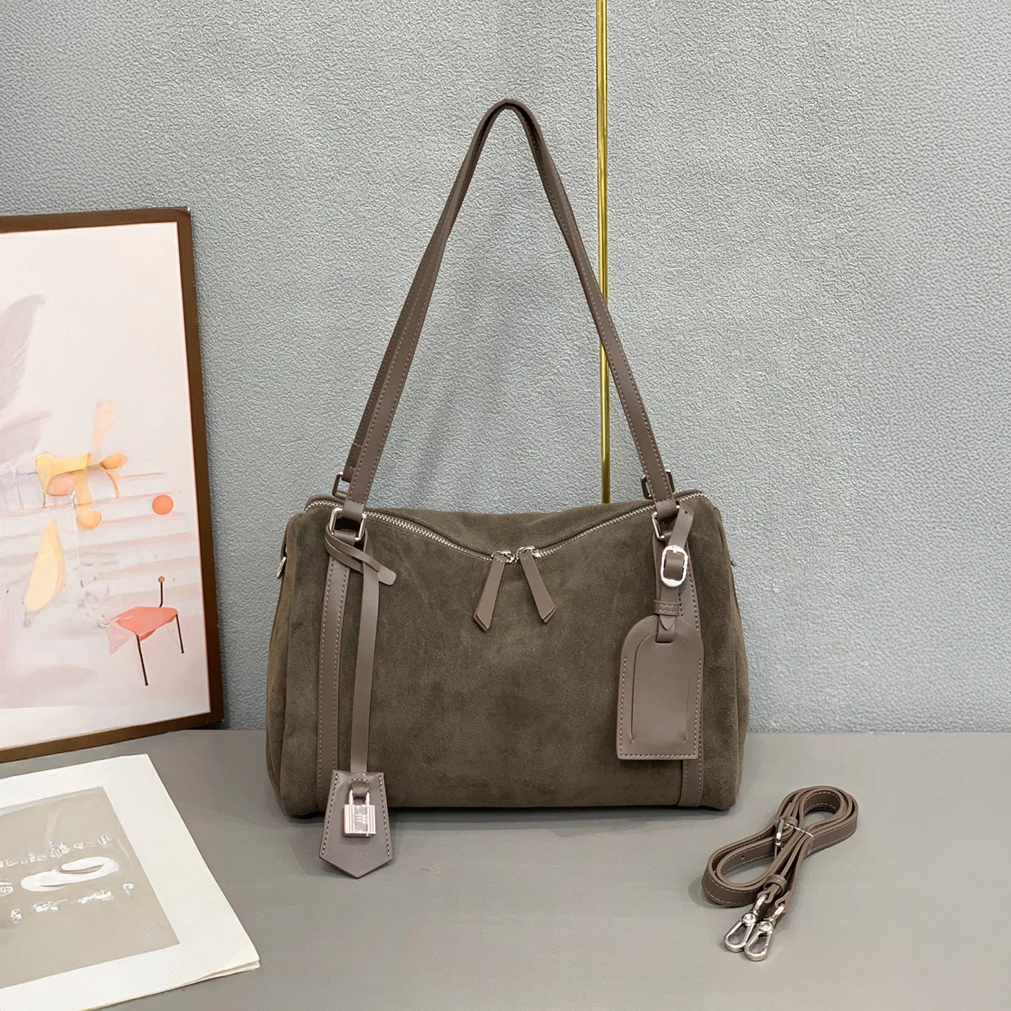 

Genuine Leather Suede Bag Boston Pillow Bag New Retro Women's Large Capacity Bowling Bag Commuter Shoulder Crossbody Bowling Bag