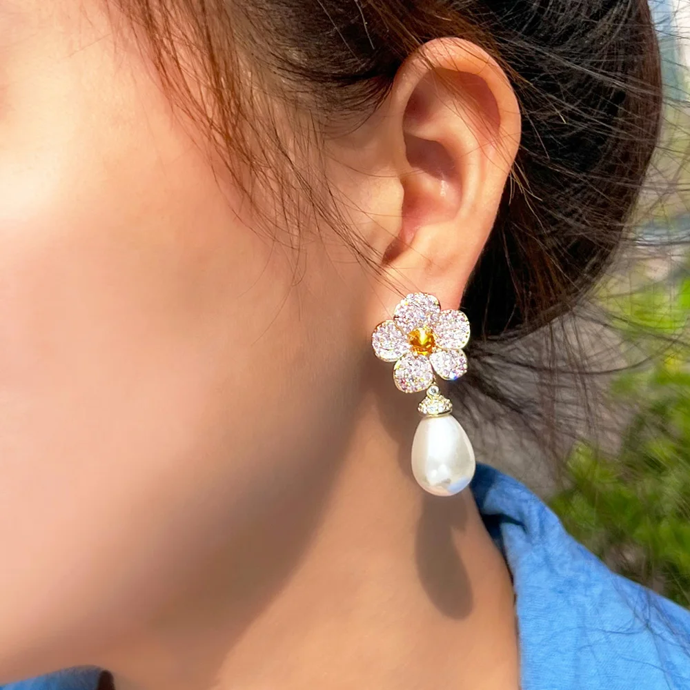 

Pera Cute Yellow Flower Cubic Zirconia Gold Colour Long Tassel Pearl Drop Dangle Earrings for Women Fashion Party Jewelry E140