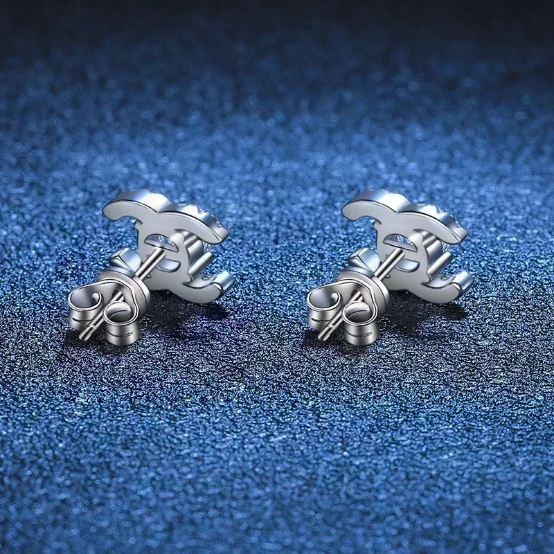 0.5CT 5MM مويسانيتي D/VVS أقراط نسائية 925 فضة مع شهادة