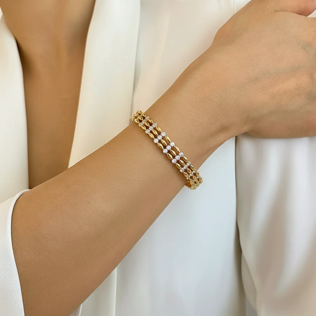 

Elegant Three Row Geometric Splicing Bangle for Women Rhinestone Inlaid Gold Plated Spring Bracelet Casual Jewelry Accessories