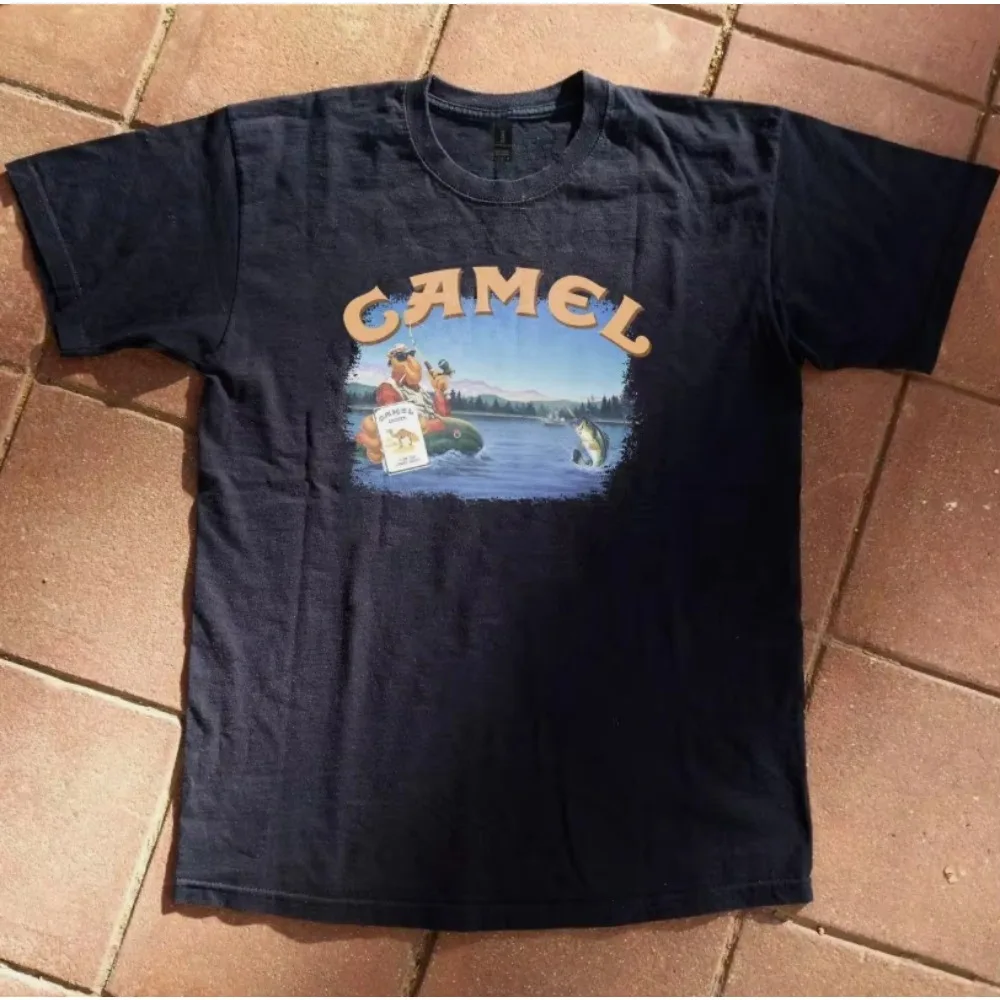 Retro Camel Pattern Trophy Pattern Printed Summer Cotton T-shirt for Both Men and Women, Featuring Men T Shirt