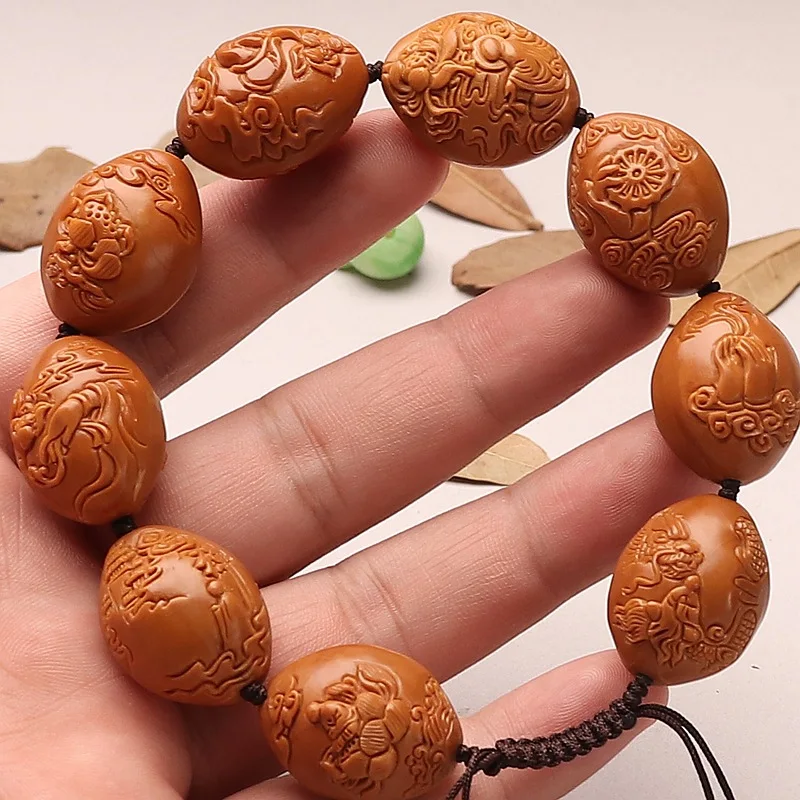 

Nut Carved Landscape No Phase Buddha Bracelet Single Circle Handmade Stone Carving Olive Hu Qunxian