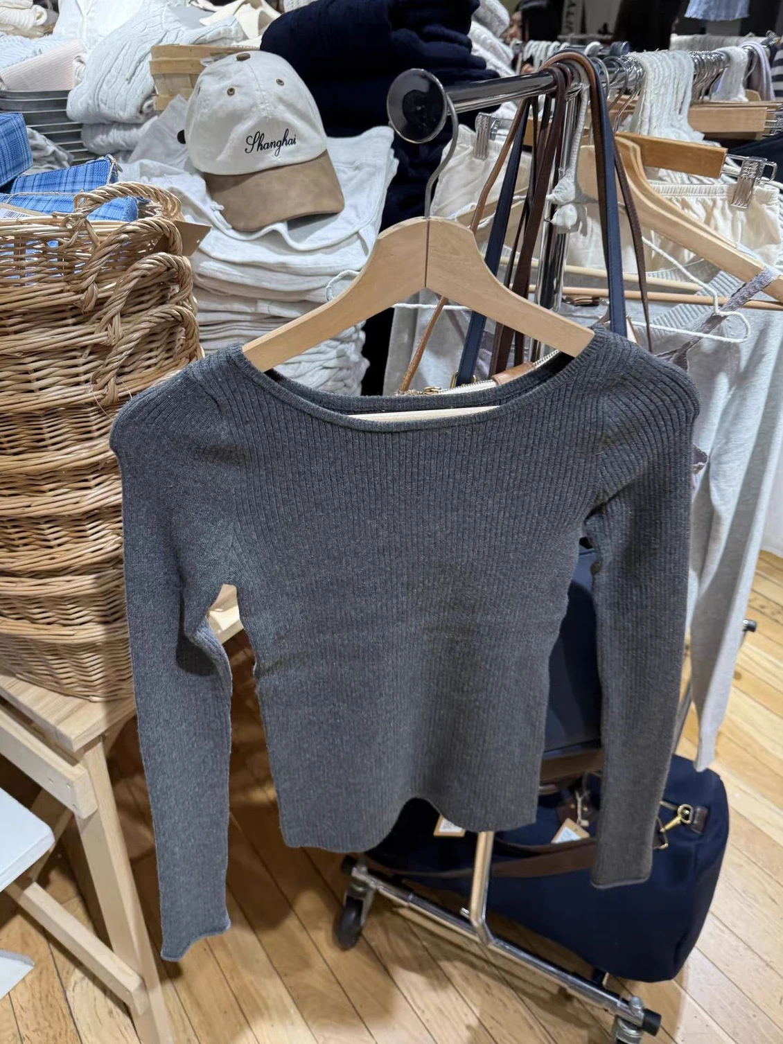 New Dark Gray Knit Long Sleeve Sweater Women Scoop Neck Cotton Slim Basic Knitwear Female Simple Casual All--match Pullover Tops