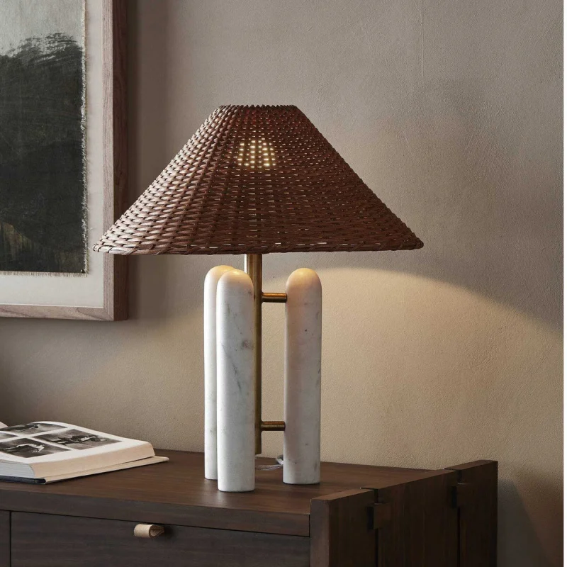 

Modern Light Luxury Table Lamp Nordic Designer Bedroom Bedside Glass High Sense Living Room Decoration