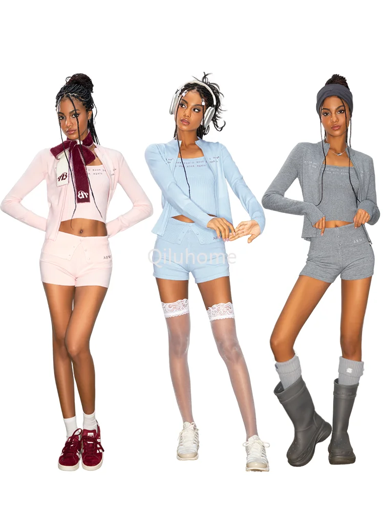 

Knitted Cardigan Jacket Slim Waist Shorts Niche Design Hot Girl Suit Women