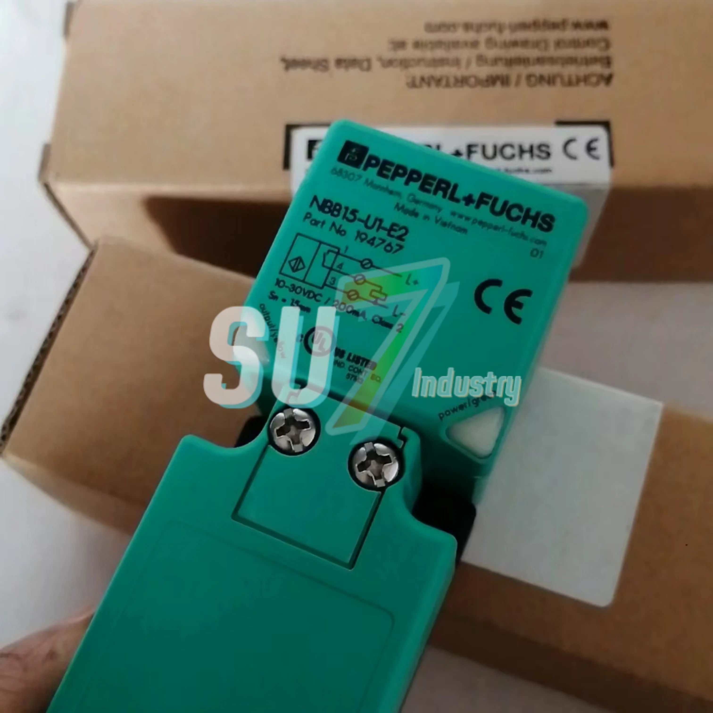 유도 센서 새로운 원본 NBB15-30GM50-WO NBB15-U1-E2