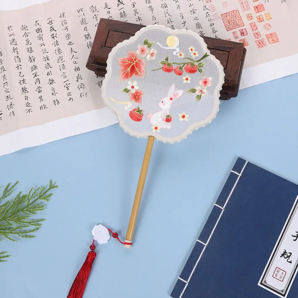 

Chinese Style Classical Round Fan Embroidered Vintage Silk Fan Double Sided Semi-transparent Hand Fan Wedding