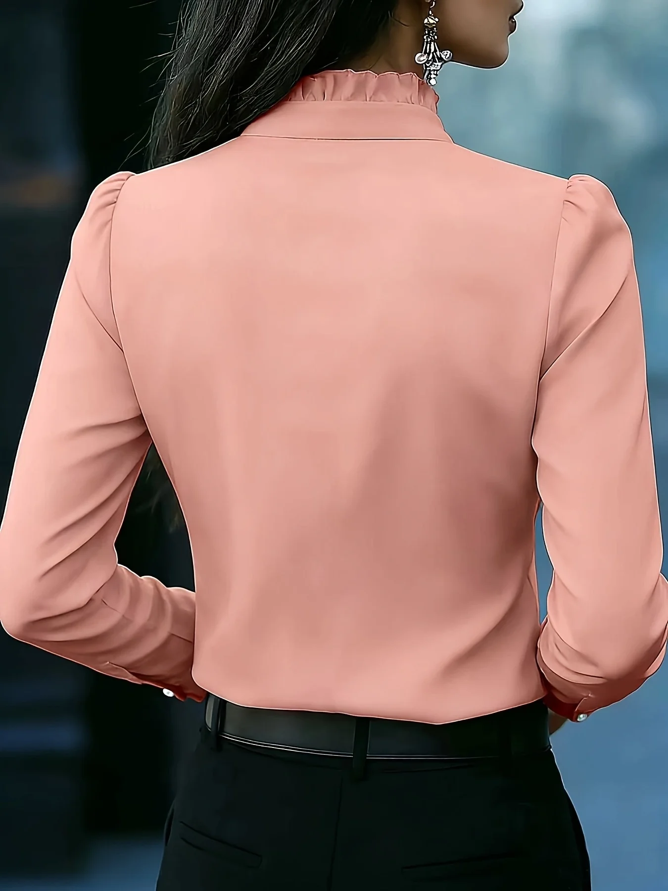 Elegante, lässige Damenbluse mit langen Ärmeln – perfekt für den Wochenendurlaub – Detail 3