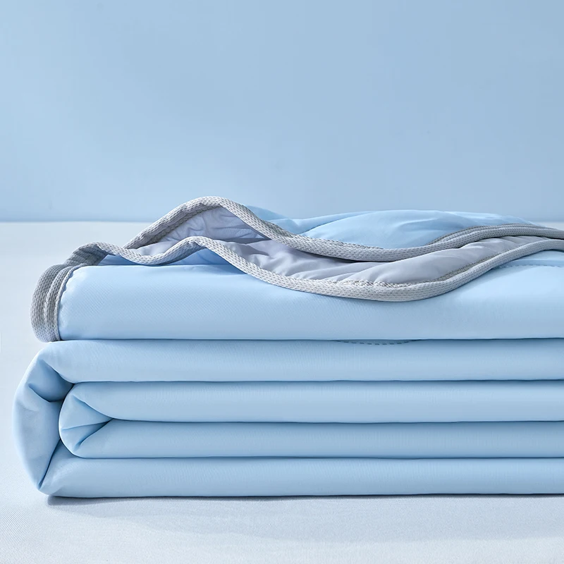 Cozy Cooling Comforter Cooling Blankets for Hot Sleepers and Night Sweats Blue Summer Comforter Breathable Soft Silk Smooth