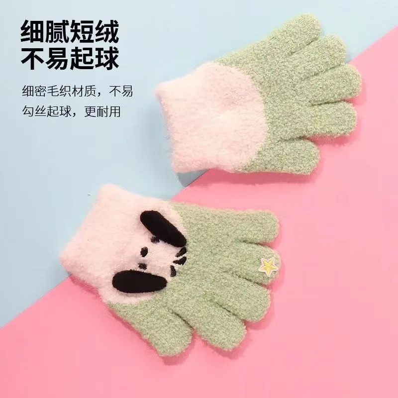 MINISO same style Cinnamoroll Kuromi Pochacco My melody warm thickened gloves Kawaii Sanrio fun five-finger gloves wholesale