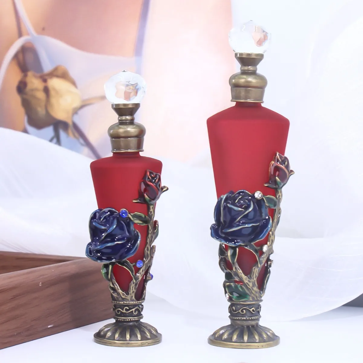 1PC enamel glass perfume bottle 18ml travel bottle essential oil dot coating bottle exquisite gift luxury national style