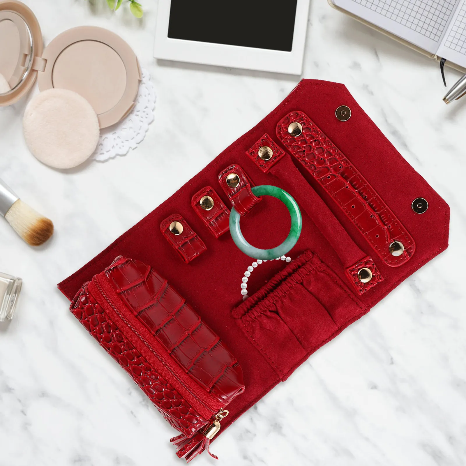 

Multifunctional Portable Jewelry Organizer Roll Travel Jewelry Case Compact Lightweight Storage Bag for Necklaces Earrings
