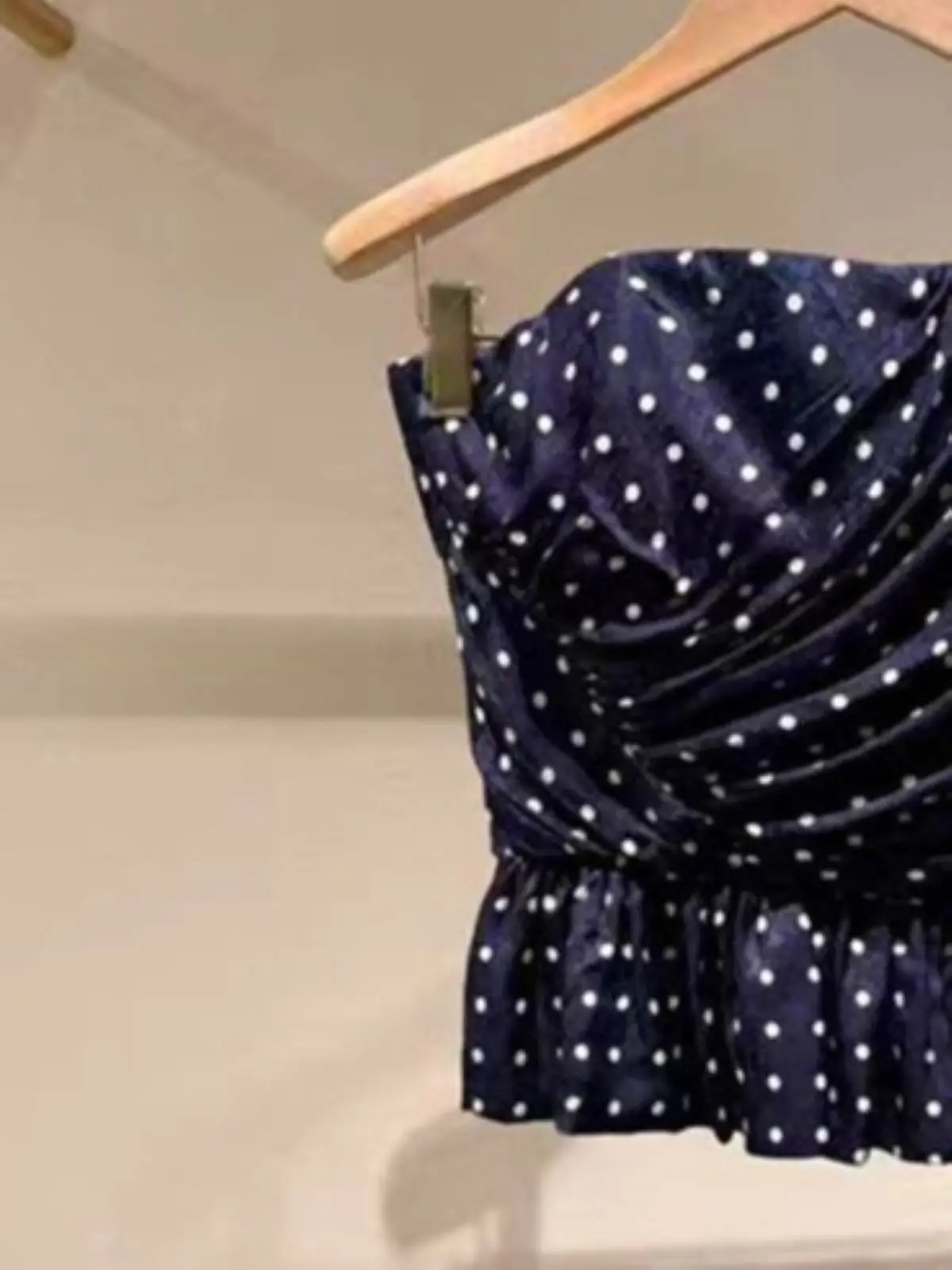 

Spring/Summer Women Slash Neck Polka Dot Strapless Ruffle Peplum Tube Top Pleated Slim Fashion Top