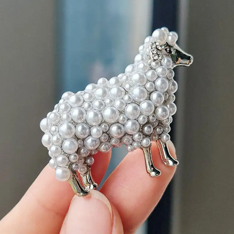 【B】Women Men Classic Sheep Exquisite Brooch Badges Fashioni Elegant Lady Creative Animal Pin Buckles