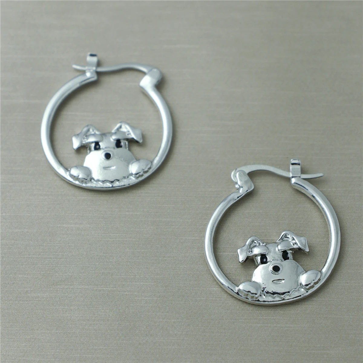 1Pair Cute Schnauzer Earrings Exquisite Women\'s Cartoon Pet Dog Memorial Jewelry Accessories Dog Lovers Perfect Holiday Gift